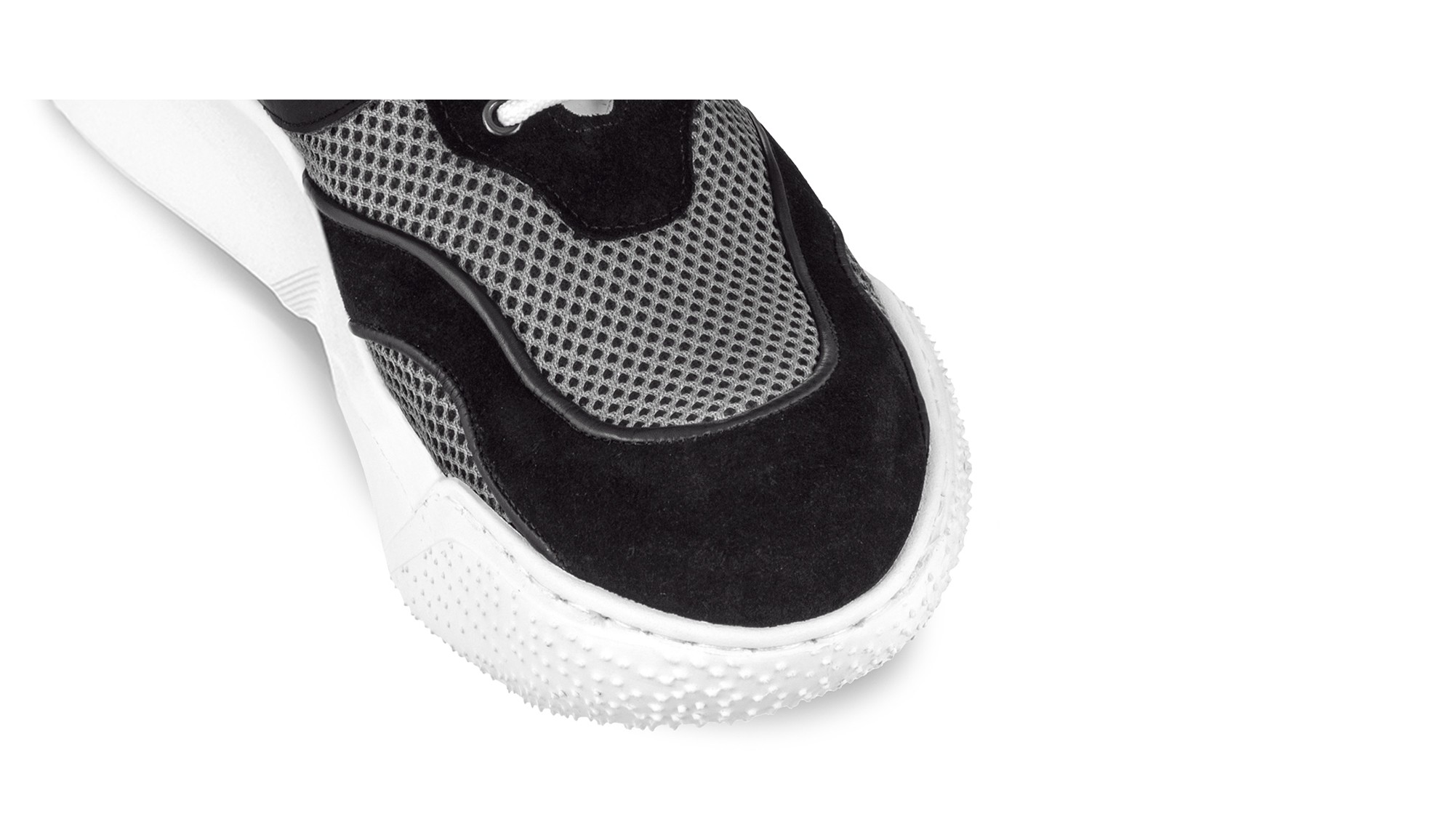 chunky sneakers