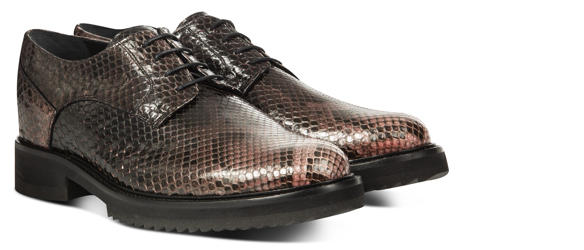 elevator shoes