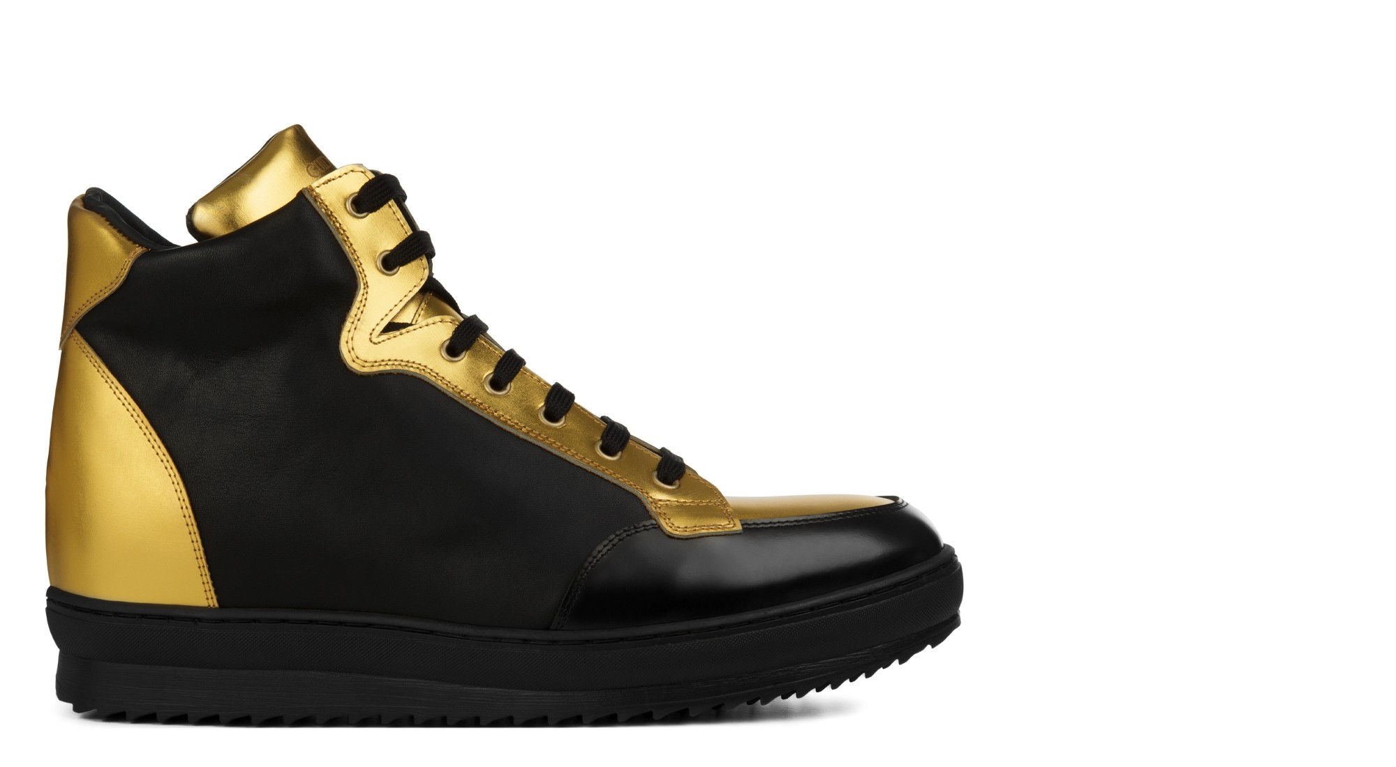elevator shoes