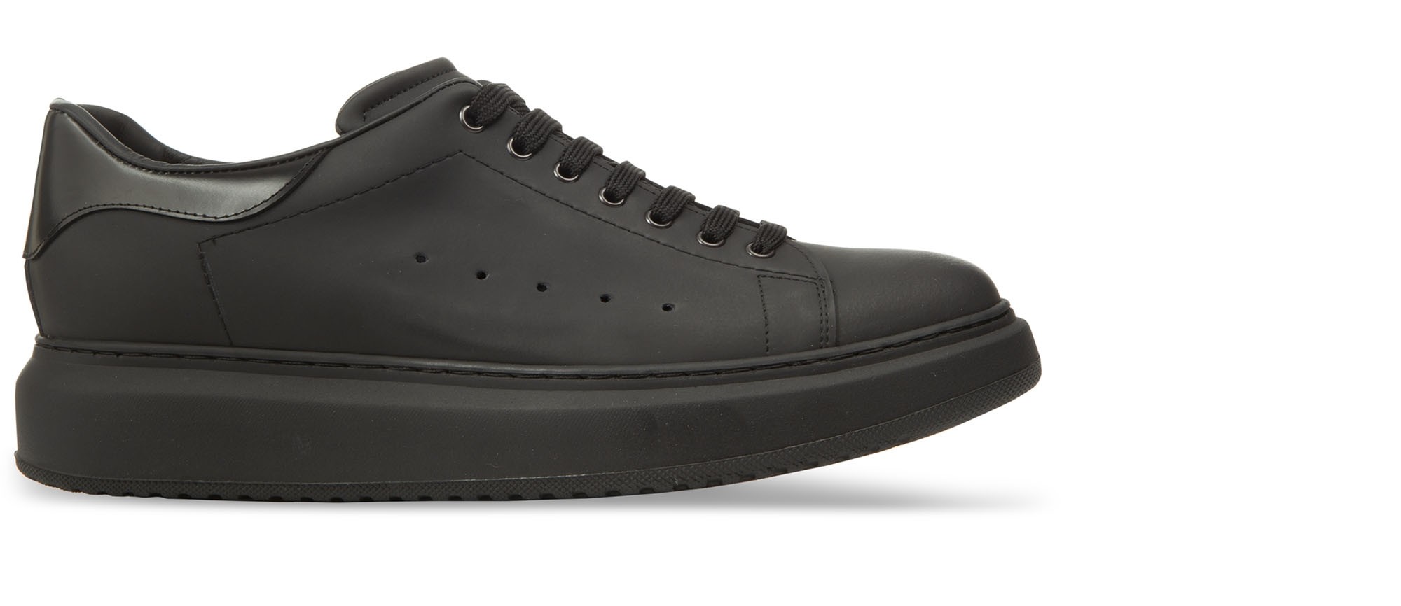 elevator_sneakers