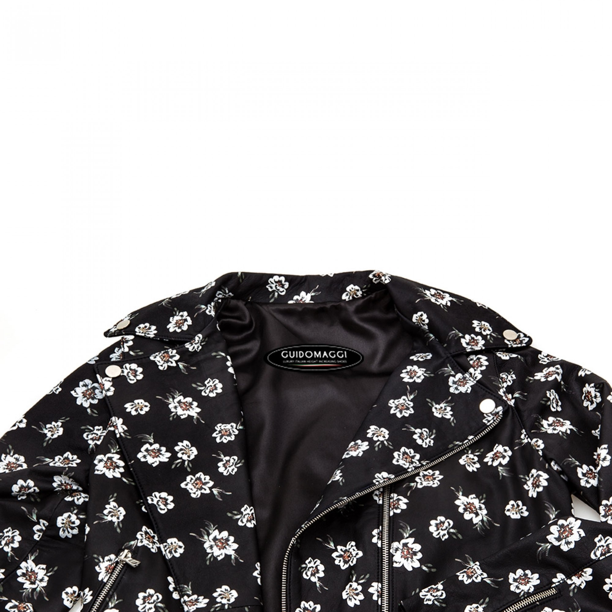 chiodo in pelle