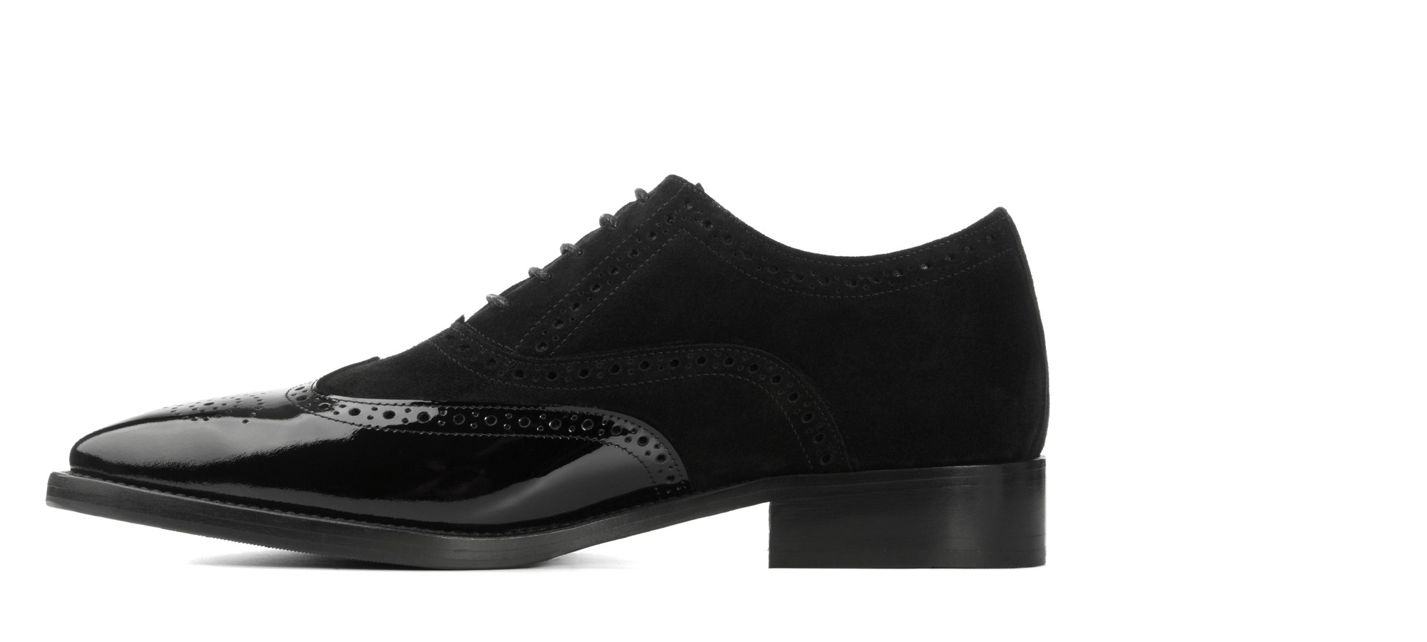 Scarpa classica con rialzo