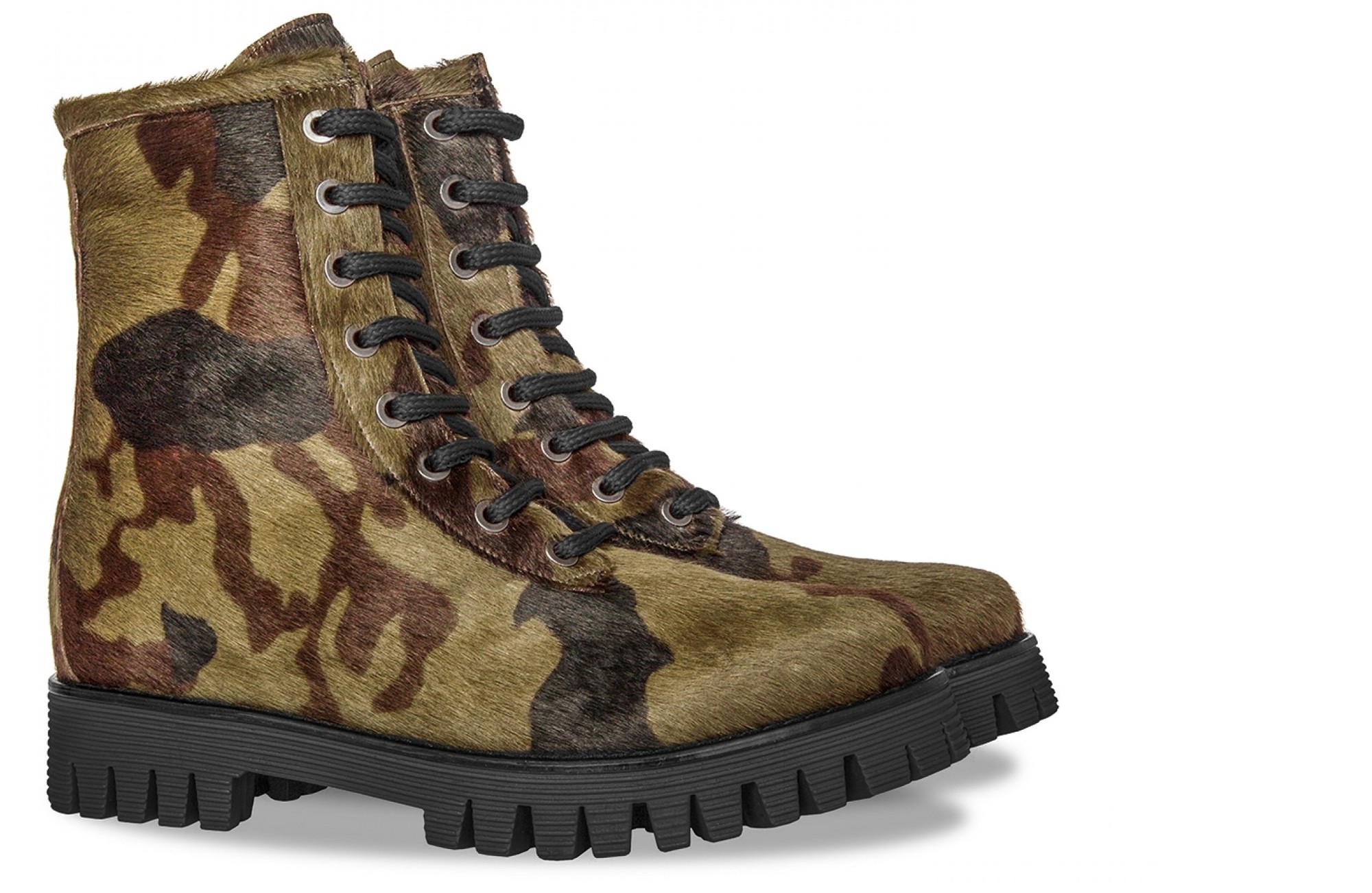elevator boots