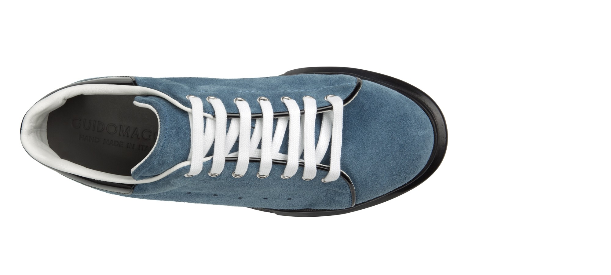 Scarpa con rialzo