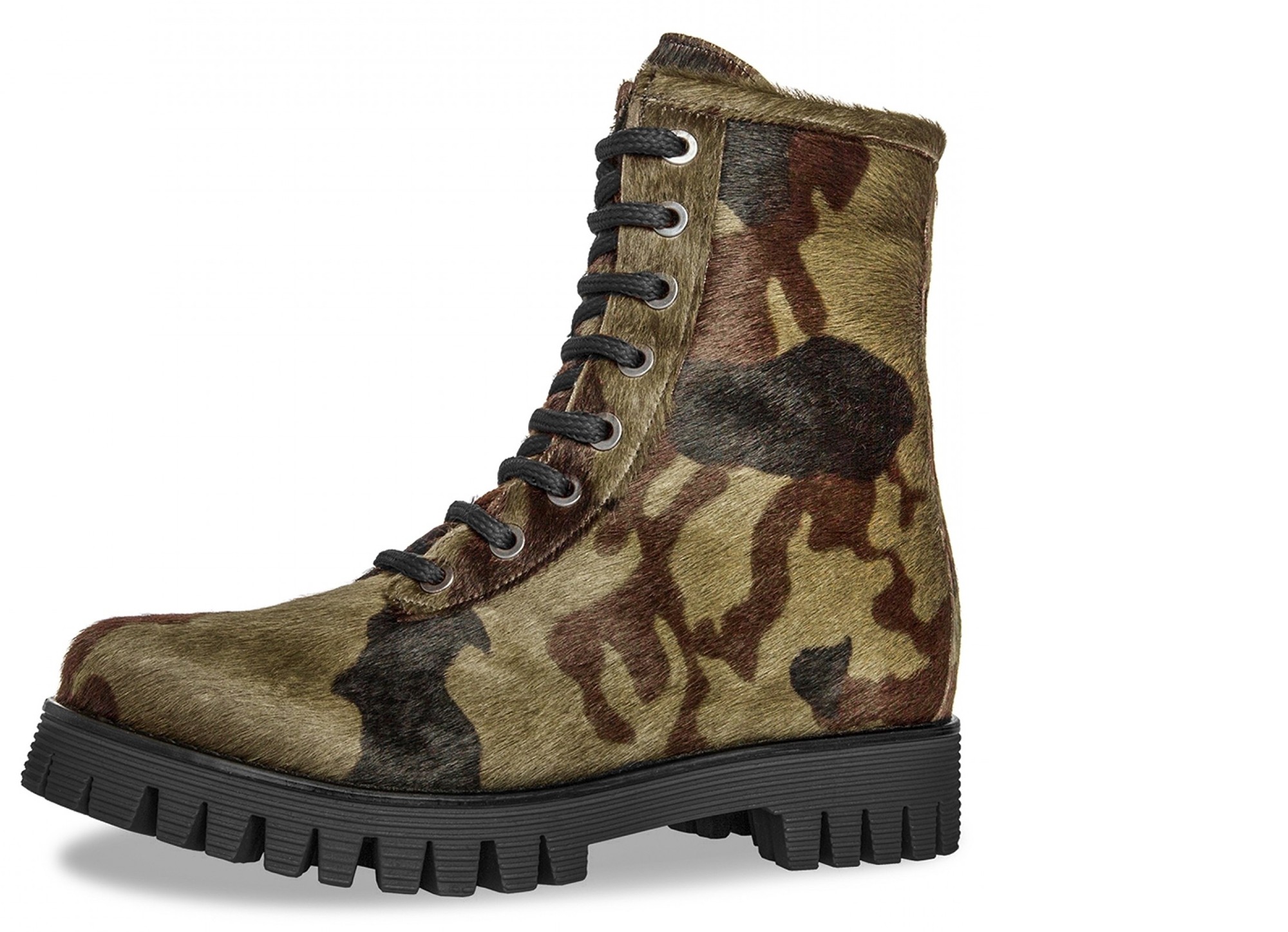 elevator boots