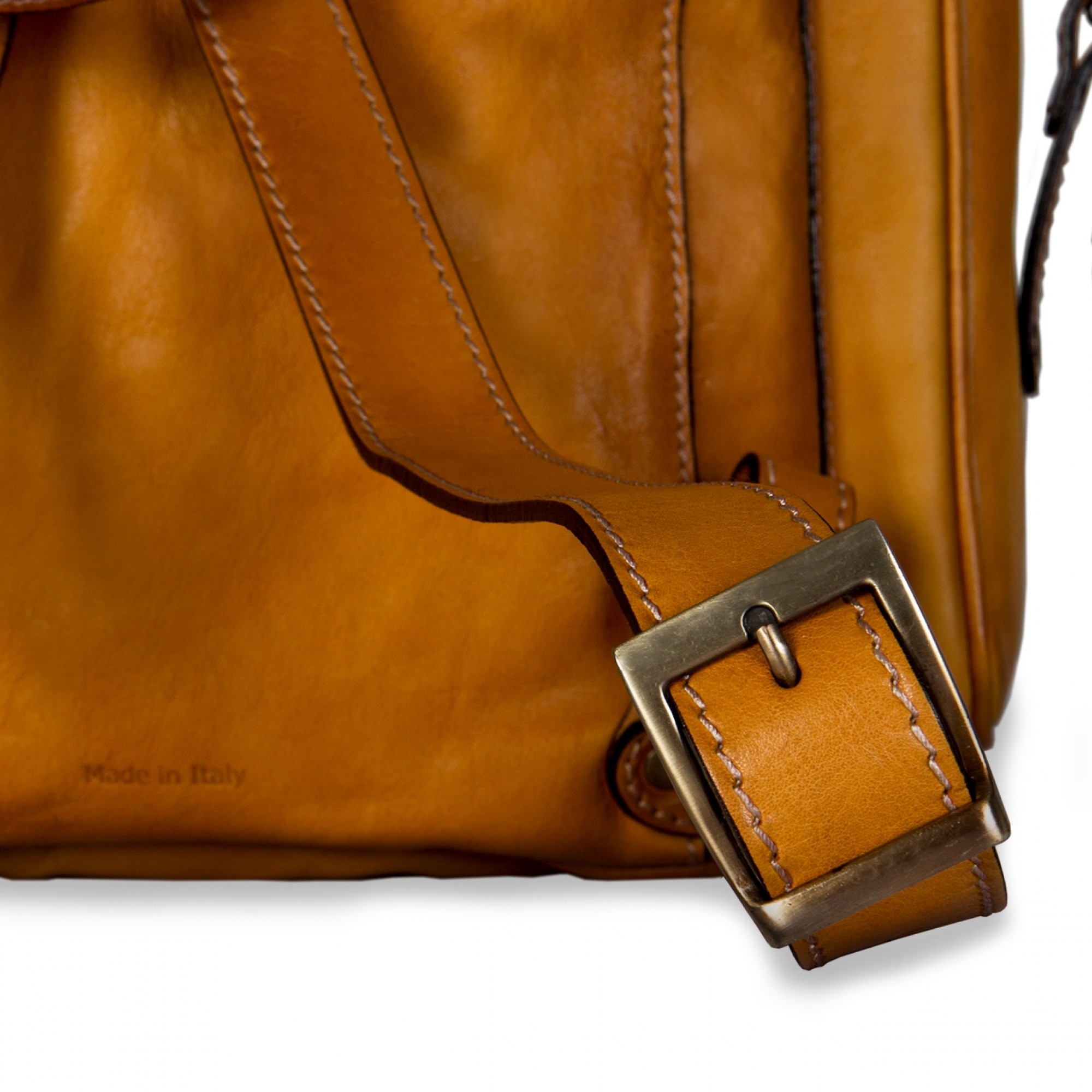 zaino in pelle