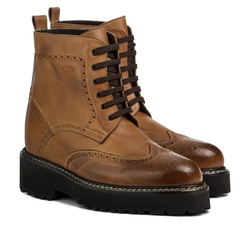 elevator boots